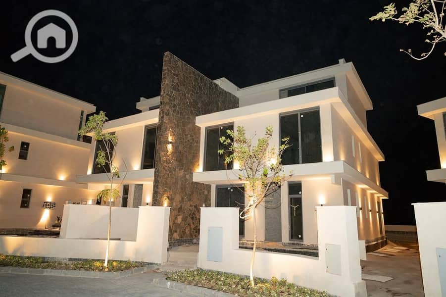 First row beach chalet for sale in Dayz Alamein | 151m | Immediate delivery | Fully furnished – pohled 3