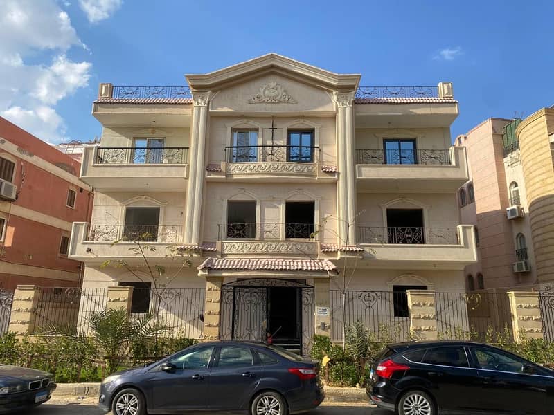 فرصة مميزة للسكن الراقي في مدينة الشروق فرصة مميزة للسكن الراقي في مدينة الشروق