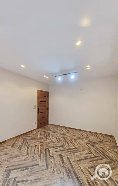 Apartment for rent unfurnished in Compound Sokar Hadayeq October - Ansicht 6