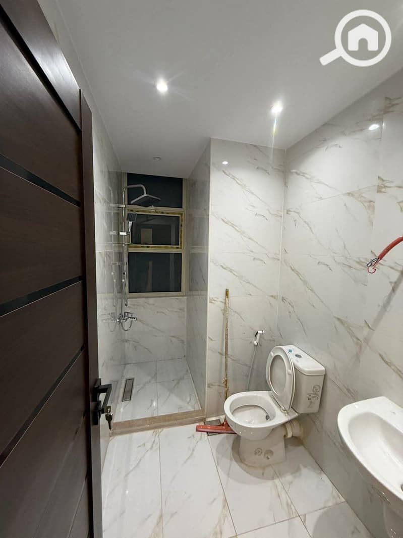 Apartment for sale in the distinguished neighborhood of Al-Ahyaa, a prime location with first finishing for initial occupancy. – pohled 4