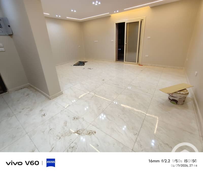 Apartment for sale in the distinguished neighborhood of Al-Ahyaa, a prime location with first finishing for initial occupancy. – další