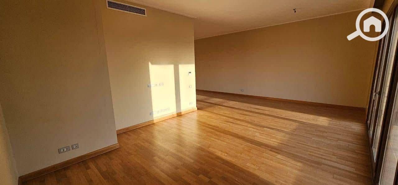 Ready to move finished apartment with Garden in Beverly Hills by Sodic - Widok 4