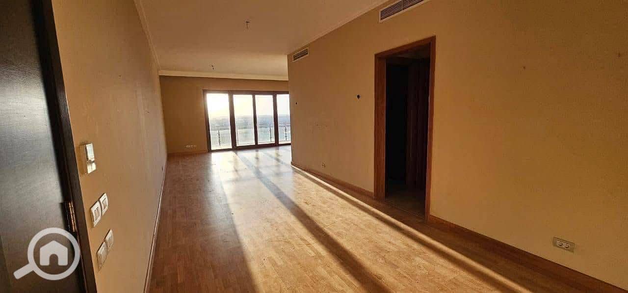 Ready to move finished apartment with Garden in Beverly Hills by Sodic - Widok 6