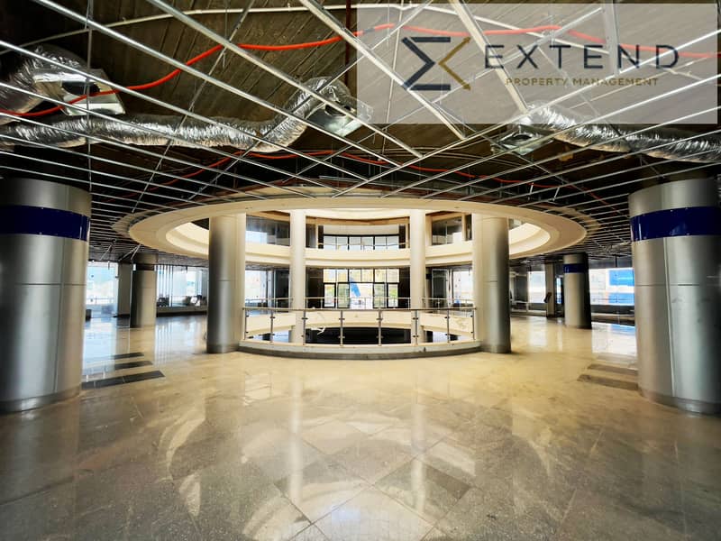 A prime location in front of Hassan Mostafa halls in 6th of October, a shop for rent 125m close to El Hosary suitable for various business activities. - Widok 3