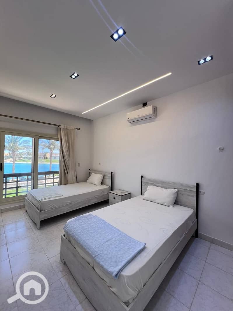 Villa in Marina, first line with a private pool - Widok 2