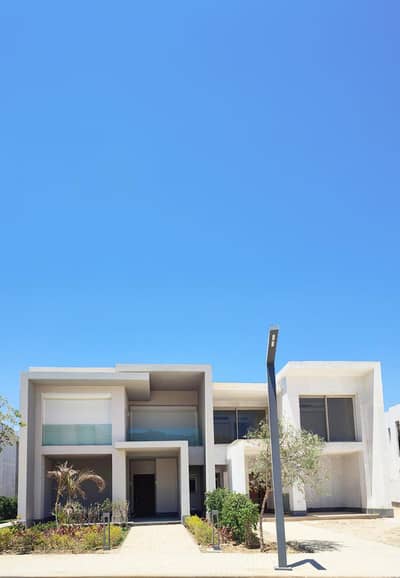 فیلا 5 غرف نوم للبيع في الساحل الشمالي، مطروح - Front Row Sea View Villa | 216 sqm | Katameya Coast