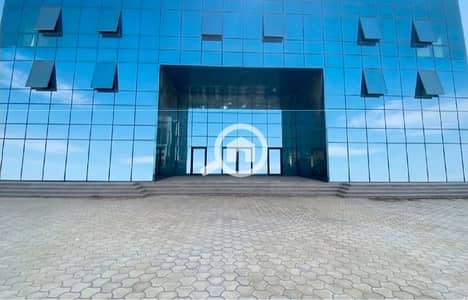مجمع تجاري للبيع في القاهرة الجديدة، القاهرة - 175208. jpg مجمع تجاري للبيع في القاهرة الجديدة، القاهرة - 175208. jpg