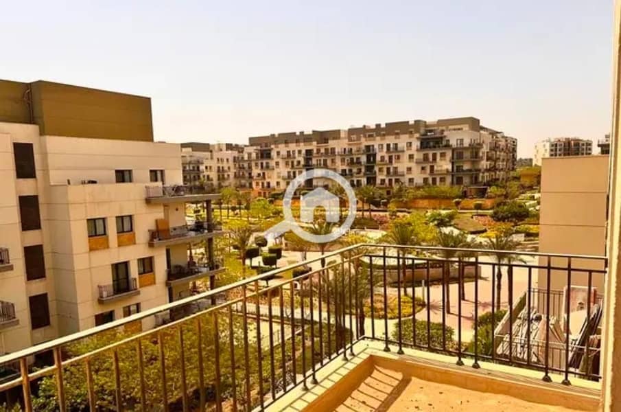 Luxury Penthouse 300m² with 100m² Roof for Sale in Sodic Eastown - Widok 5