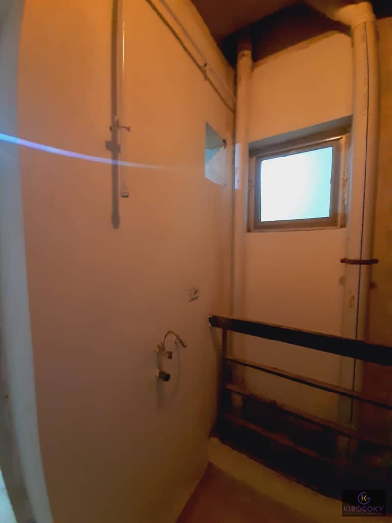 A wonderful apartment with a view of the hotel building, first row overlooking the villas in the Gardena City compound in Nasr City. – další