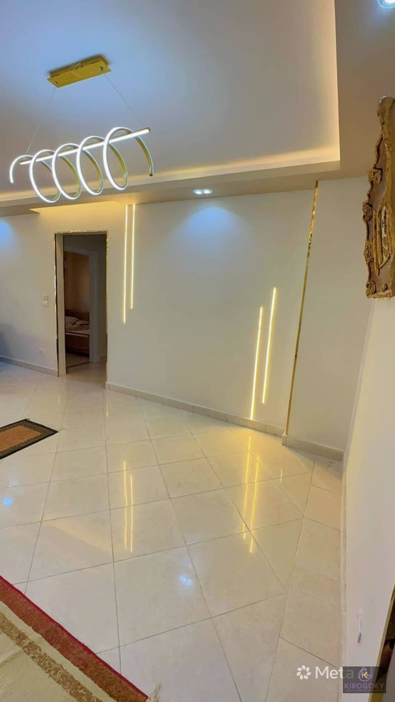 Apartment in a very prime location with an open sea view, Zone 8 for sale in Gardenia City Compound, Nasr City - Ansicht 4
