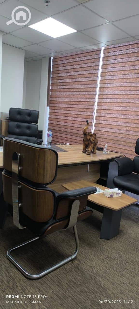 An 80-meter office in a licensed administrative mall, furnished in the banks complex. - Widok 2
