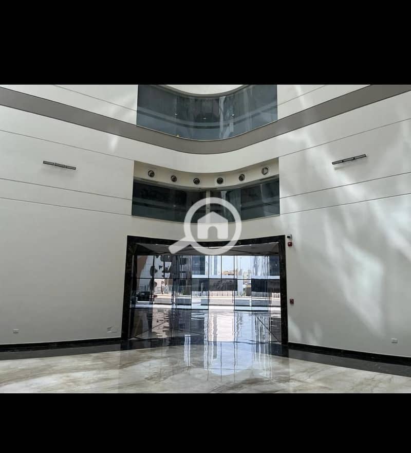 An 80-meter office in a licensed administrative mall, furnished in the banks complex. - Widok 5