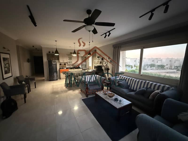 For Rent Premium 4 BR Chalet + Roof at Prime Spot – pohled 2