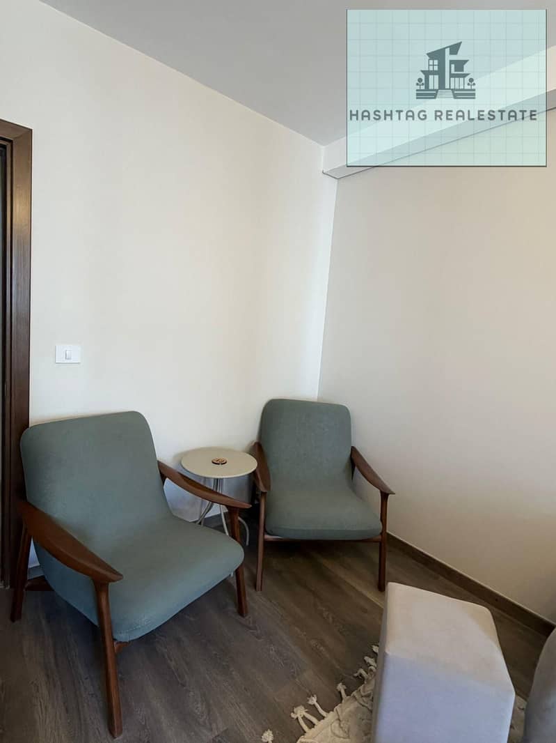 Luxury apartment for rent in Zed West Compound – Sheikh Zayed • 3 bedrooms + nanny room + 3 bathrooms • ninth floor – open view to the garden • fully furnished – pohled 3