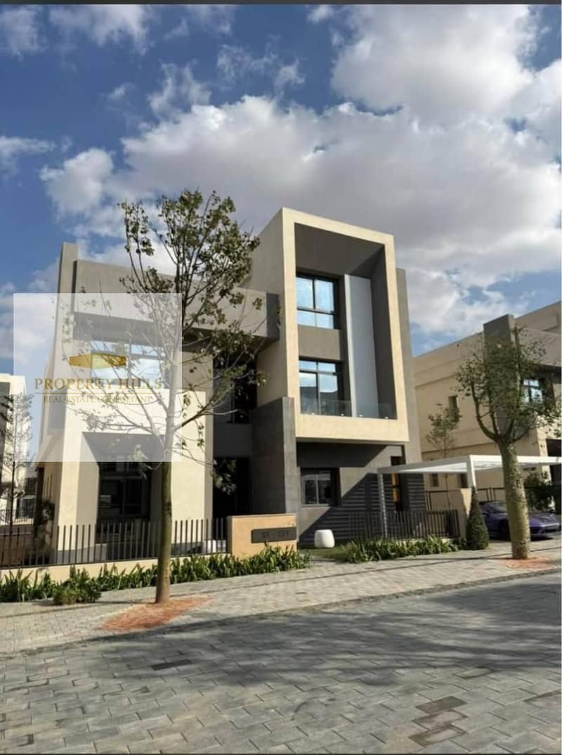 The last finished townhouse ready for inspection daily in Saada Compound, in the best location inside the compound. – pohled 3
