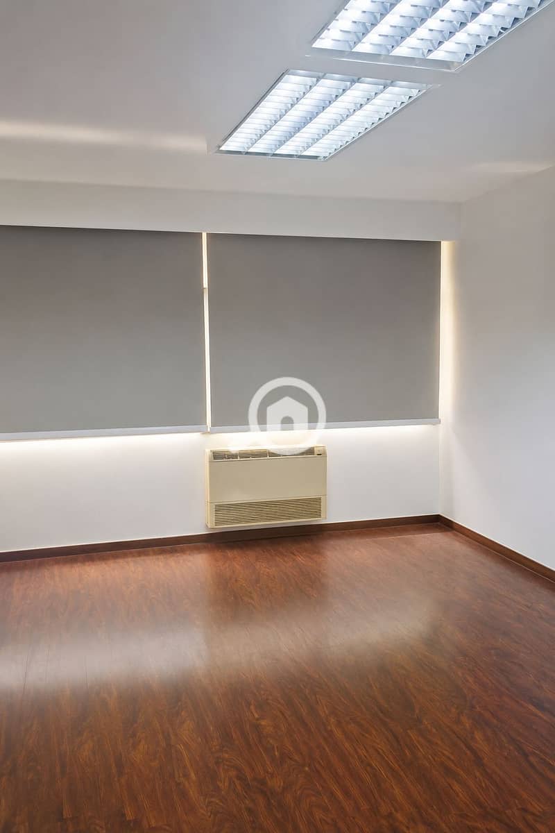 4 1000647208. png