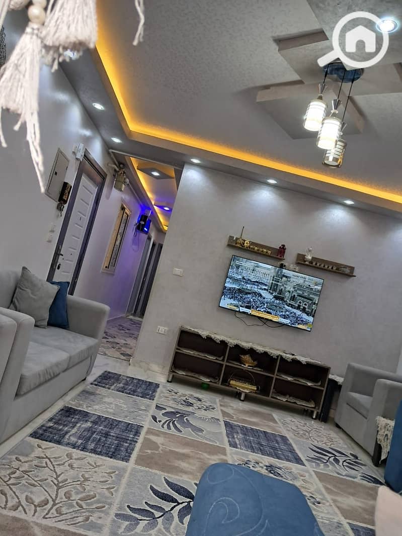 Rooftop apartment with hotel-style finishing and furnishings, Second District - Fifth Neighborhood - 6th of October City - Giza - Aanzicht 2