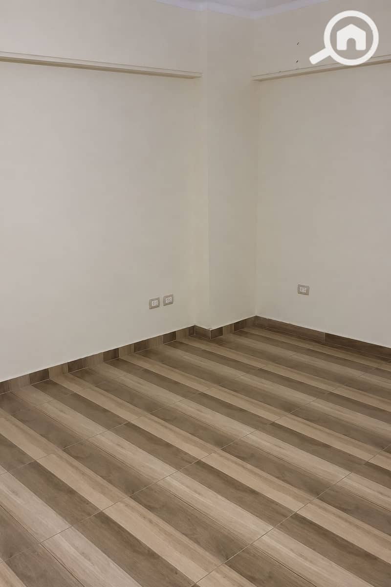 3 1000645321. png