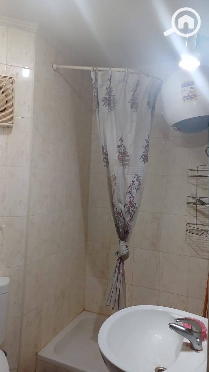 4 1000483063. jpg