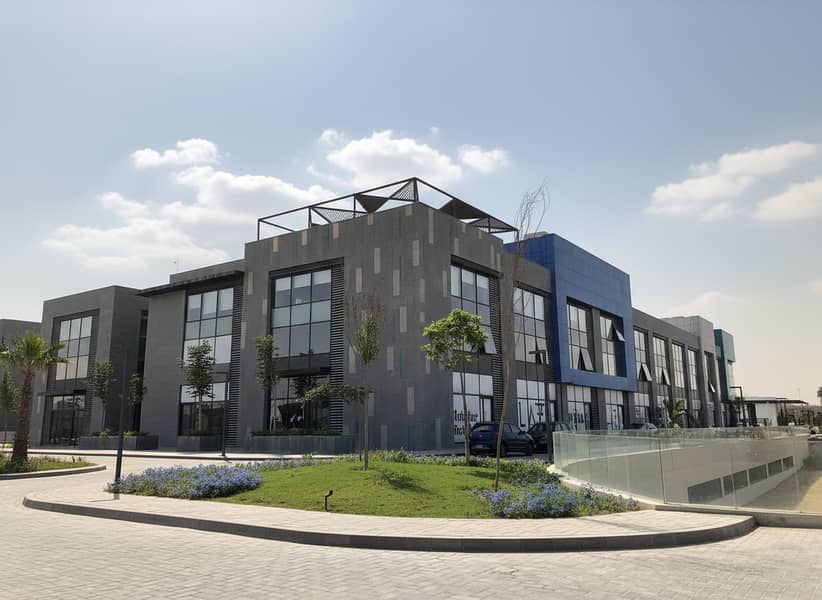 Ready-to-Move Premium Offices at SKYWALK | Prime Location - Όψη 5
