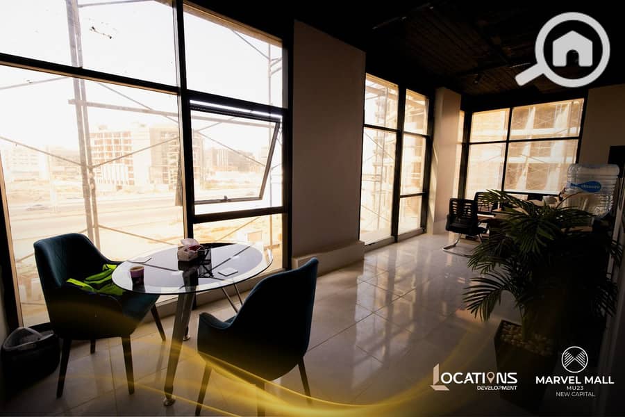 Your store is an immediate pickup in the first row on the axis of hope, with an area of 48 square meters, 10% down payment, and installments over 7 years. The management and operation company is MRB, which means your investment is guaranteed in a strong location, a ready mall, and built. - Ansicht 4