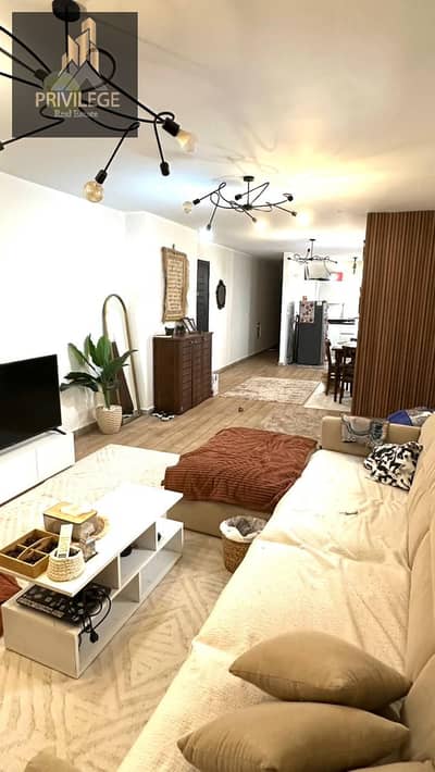 2 Bedroom Flat for Sale in Maadi, Cairo - 1000167564. jpg 2 Bedroom Flat for Sale in Maadi, Cairo - 1000167564. jpg