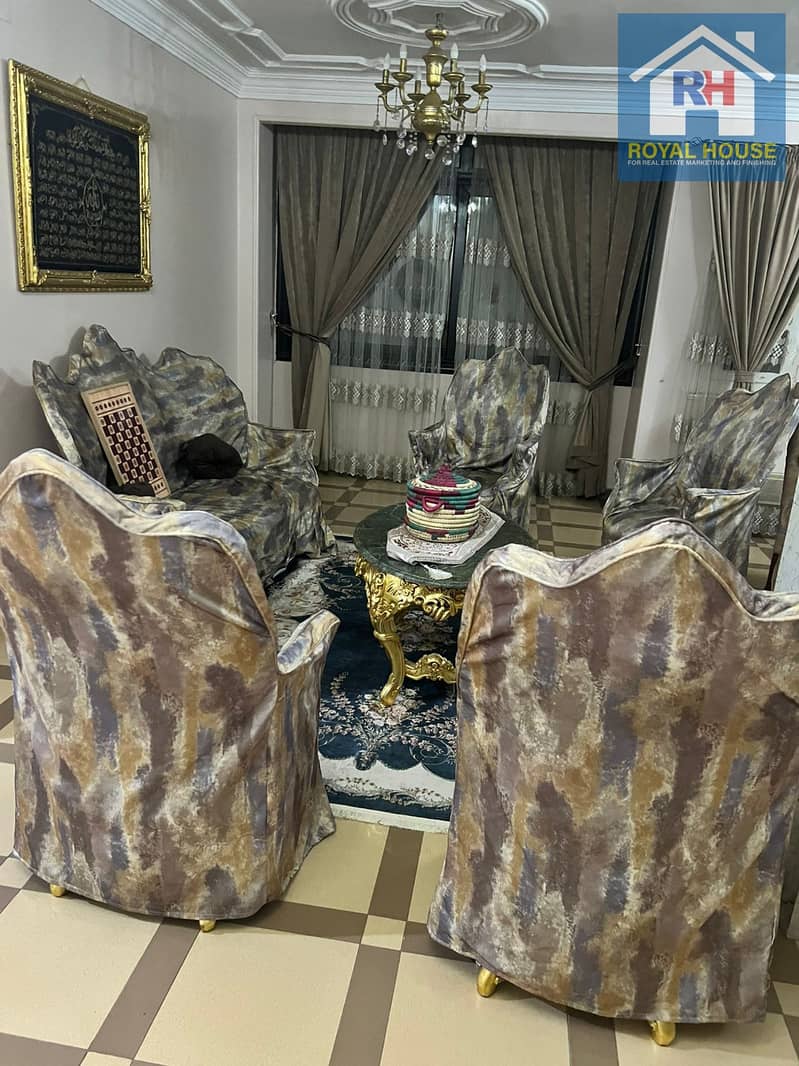 287 Sqm Apartment for Sale in Heliopolis | Private Elevator | Registered & Licensed - Ansicht 4