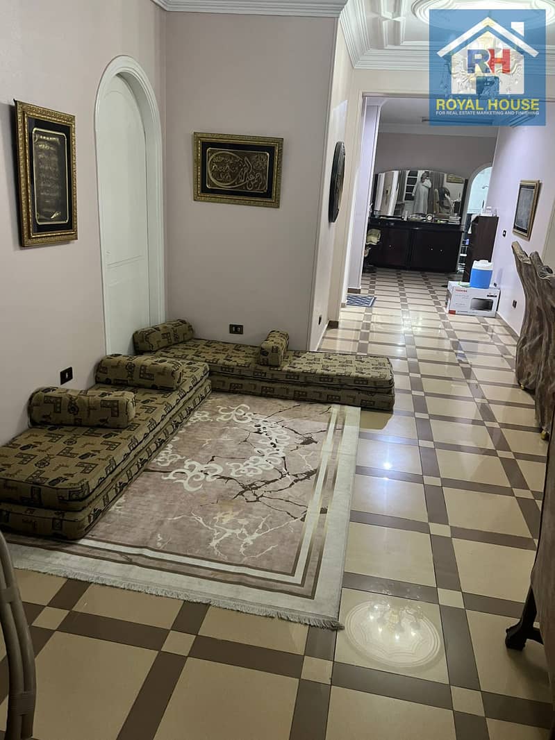 287 Sqm Apartment for Sale in Heliopolis | Private Elevator | Registered & Licensed - Ansicht 6