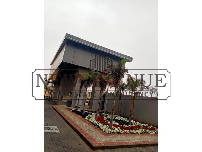 Under market price Apartment with prime location in zizinia Mostakbal city - Widok 6