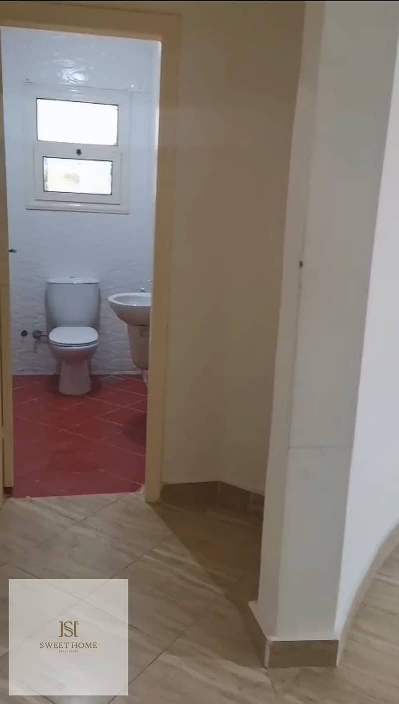 Apartment for sale in Retaj with an open garden view - Mehr