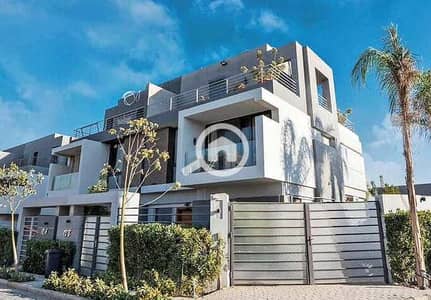 4 Bedroom Twin House for Sale in Sheikh Zayed, Giza - 615482923_1717013722605981_6106369004859197995_n. jpg