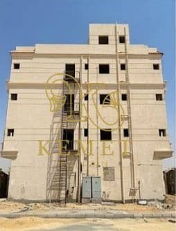 220m Ground Floor Apartment with Private Garden & Entrance - Ready to Move in Beit Al Watan H40 District 8 - Więcej