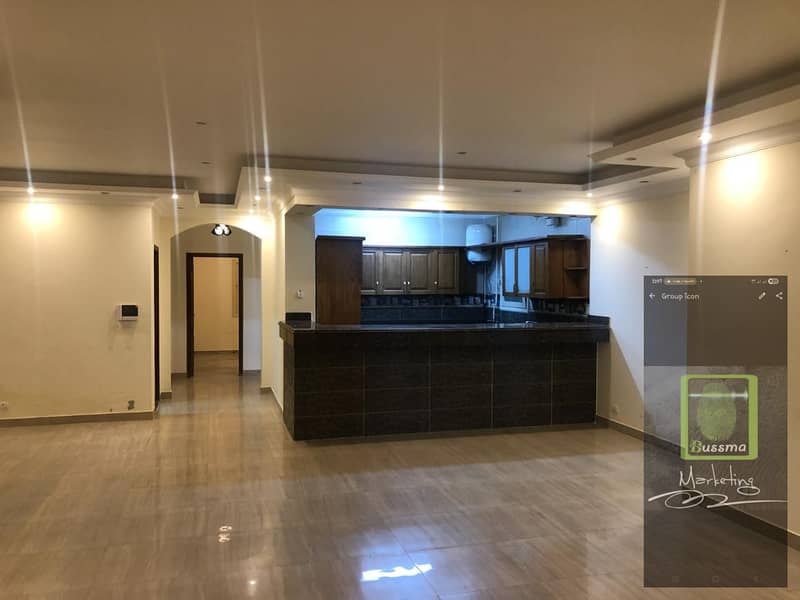 Apartment for rent with kitchen, air conditioning, and a private garden in the 8th district, Sheikh Zayed. High-end finishing. – pohled 3