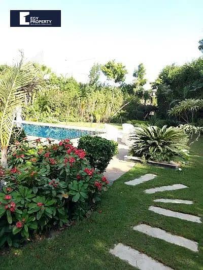 6 Bedroom Villa for Sale in Sheikh Zayed, Giza - 2. jpg