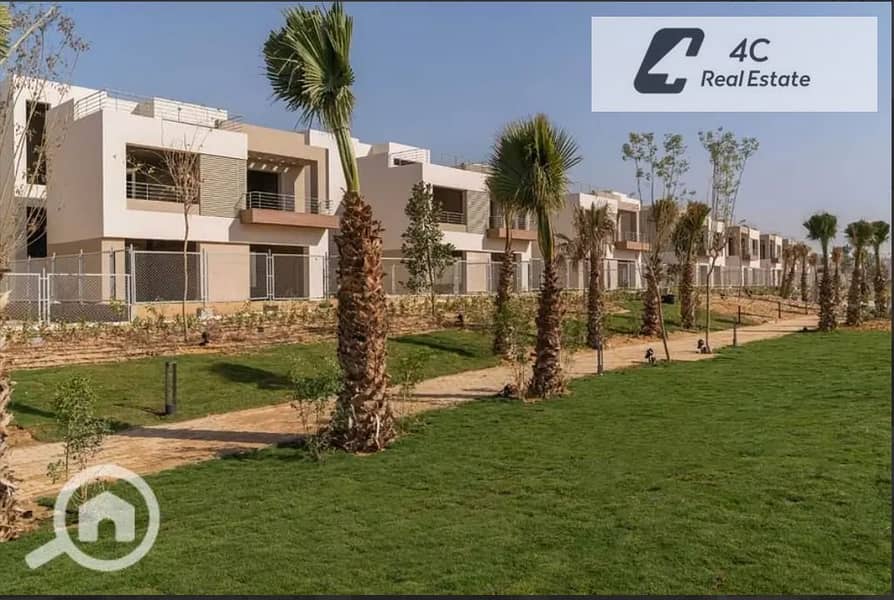 350m² villa, ultra-super-luxurious finishing, fully furnished - The Crown October, with the lowest monthly rent in the compound, - Ansicht 4
