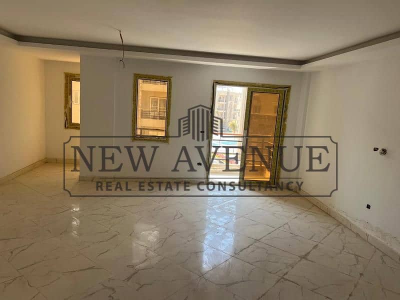 Apartment for Sale in Flowers Park | Ready to Move | Prime Location - Więcej