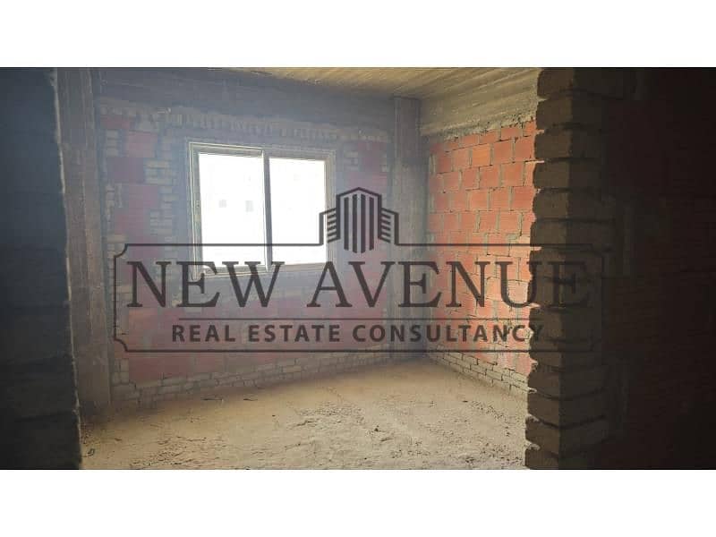 Ready to Move i Villa for Sale Very Special Price in (MV iCity) Mountain View iCity New Cairo Phase MV Park - Widok 4
