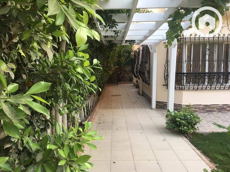 Own a Model B townhouse (part of a four-unit cluster) in Al Rehab City now. - Aanzicht 4