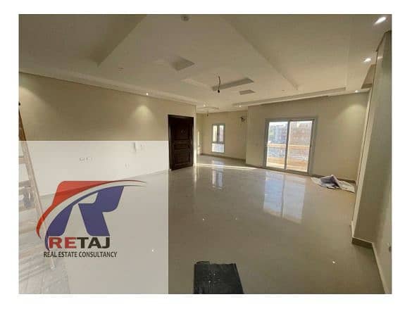 Apartment for sale in Al Banafseg 6 Villas – First Settlement | 220m | Ultra Super Lux | Directly on Sadat Axis - Ansicht 2