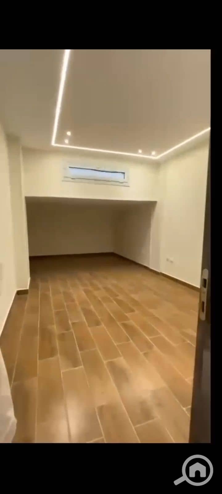 15 1000561380. jpg