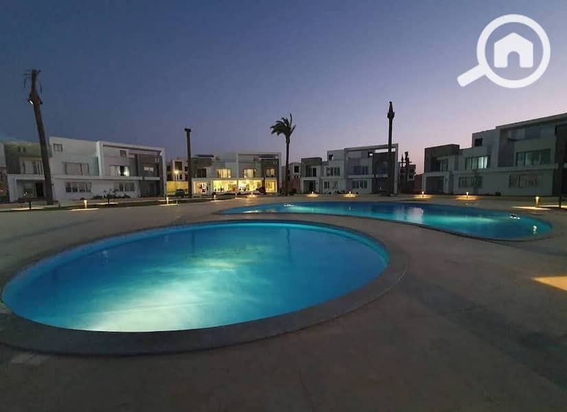 fully finished chalet ready to move with lagoon view ,prime location in Ras El Hekma - Widok 4