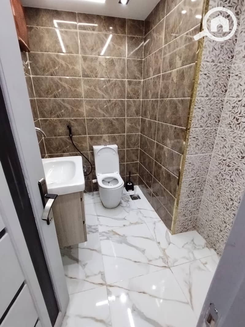 2 1000374928. jpg