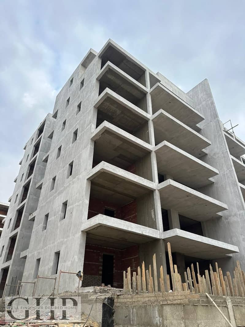Apartment with Garden in Lake View Residence 2 New Cairo - Widok 6