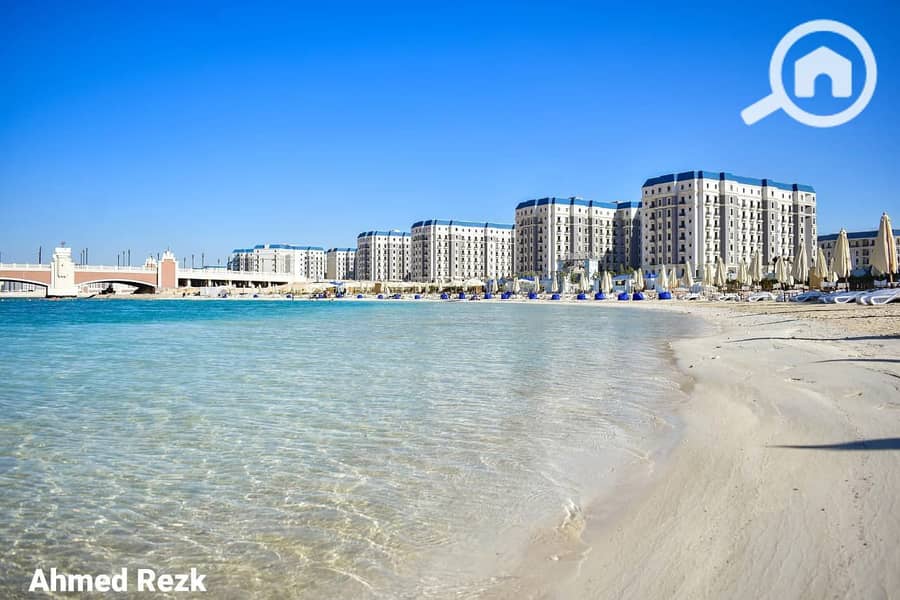 Ready-to-Move Chalet for Sale Directly on the sea in New Alamein with 10% Down Payment & Installments Up to 10 Years - Widok 3