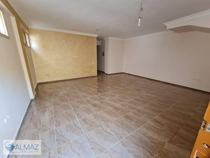 Empty basement of 170 square meters for rent, suitable for residential or commercial use, in Al Banafseg 11 Villas,First Settlement, near The Waterway - Widok 2