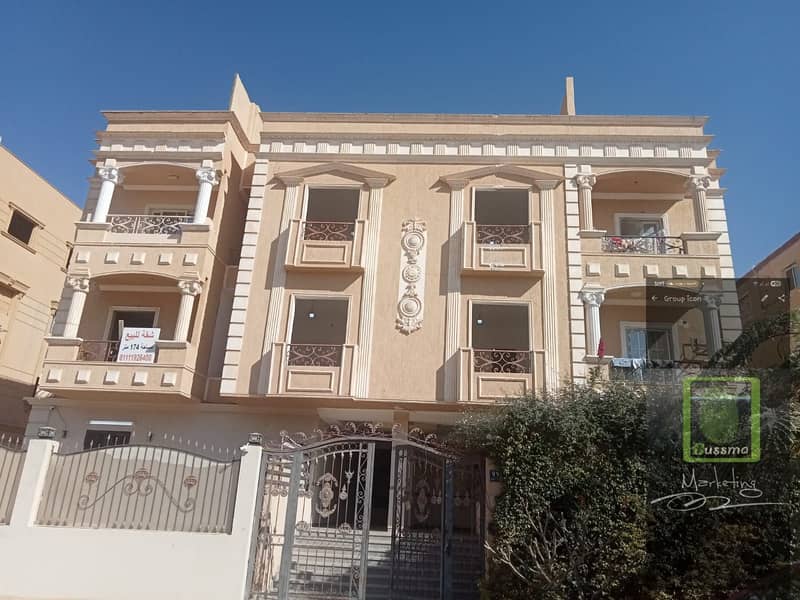 For sale, a 115 sqm apartment in the Eighth District, Sheikh Zayed, first floor with a private garage unit. - Widok 2