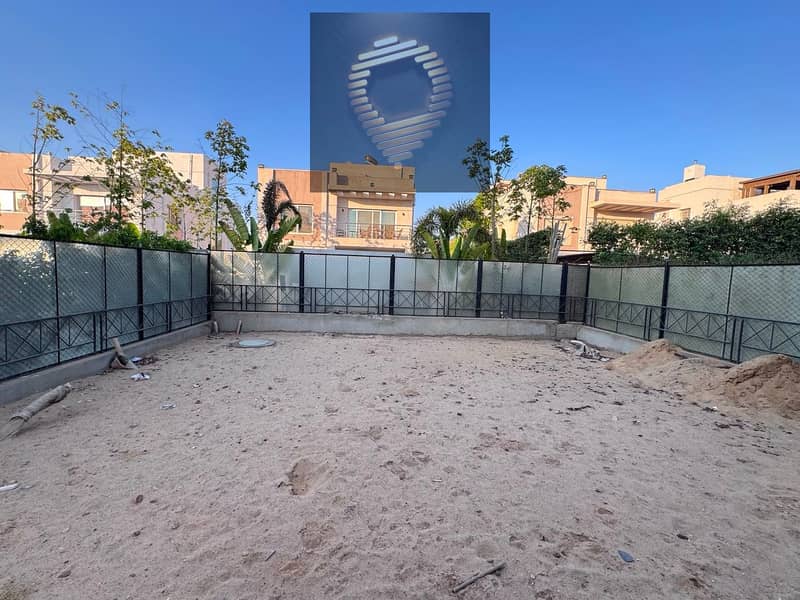 For sale twin house villa 260m type J modern in madinaty in VG5 close to strip mall. – pohled 4