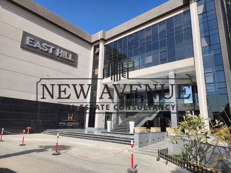 Retail for rent with outdoor area direct in Lotus East Hill - Mehr