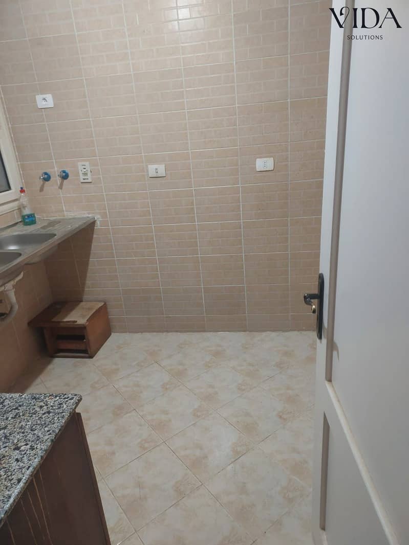 Ground Floor Apartment with Private Garden for Sale in Ashgar City - Widok 3