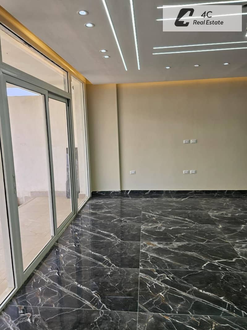 For rent: iVilla Garden, fully finished with air conditioning, 4 bedrooms - Mountain View iCity, ready to move in, lowest monthly rent in the compound – pohled 2